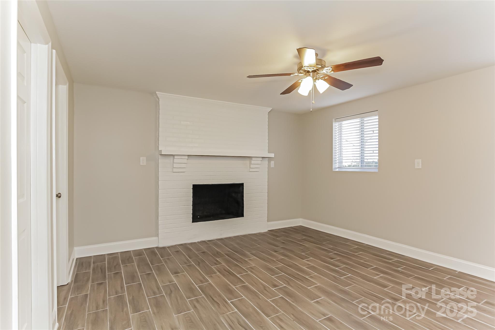 Twelve Oaks - Residential Lease