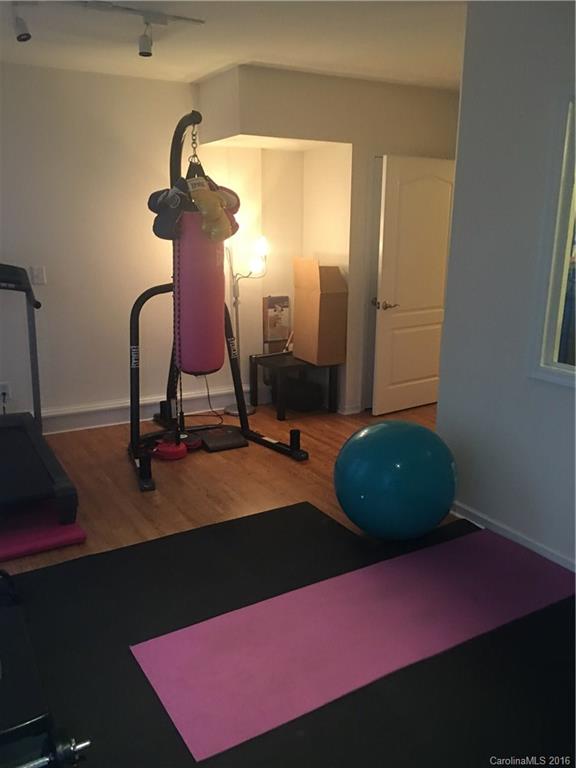 Leslie Brooke - Residential