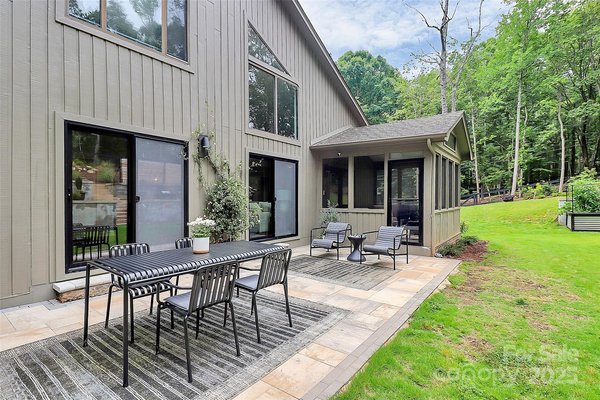 Black Horse Run - Residential