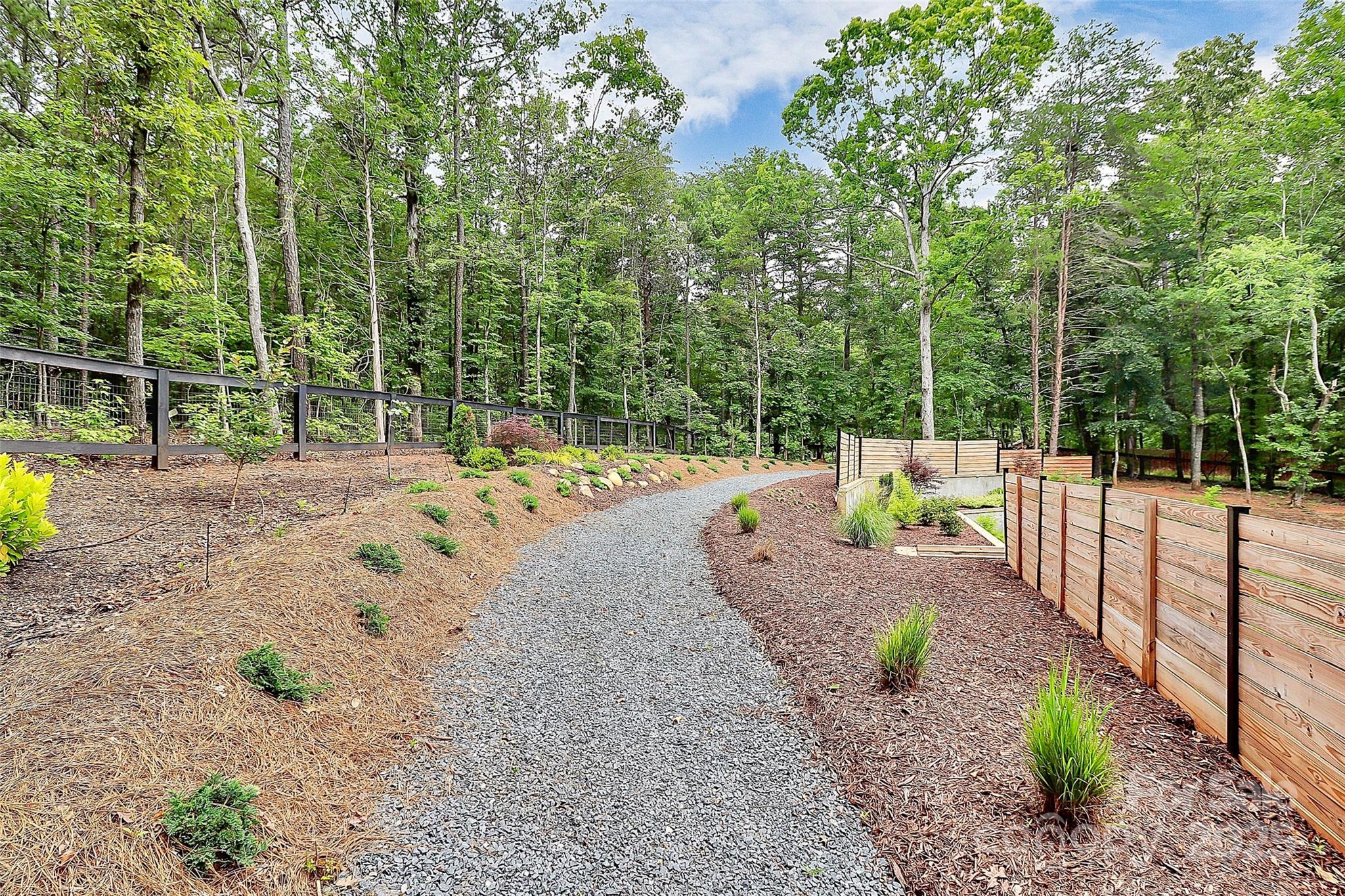 Black Horse Run - Residential