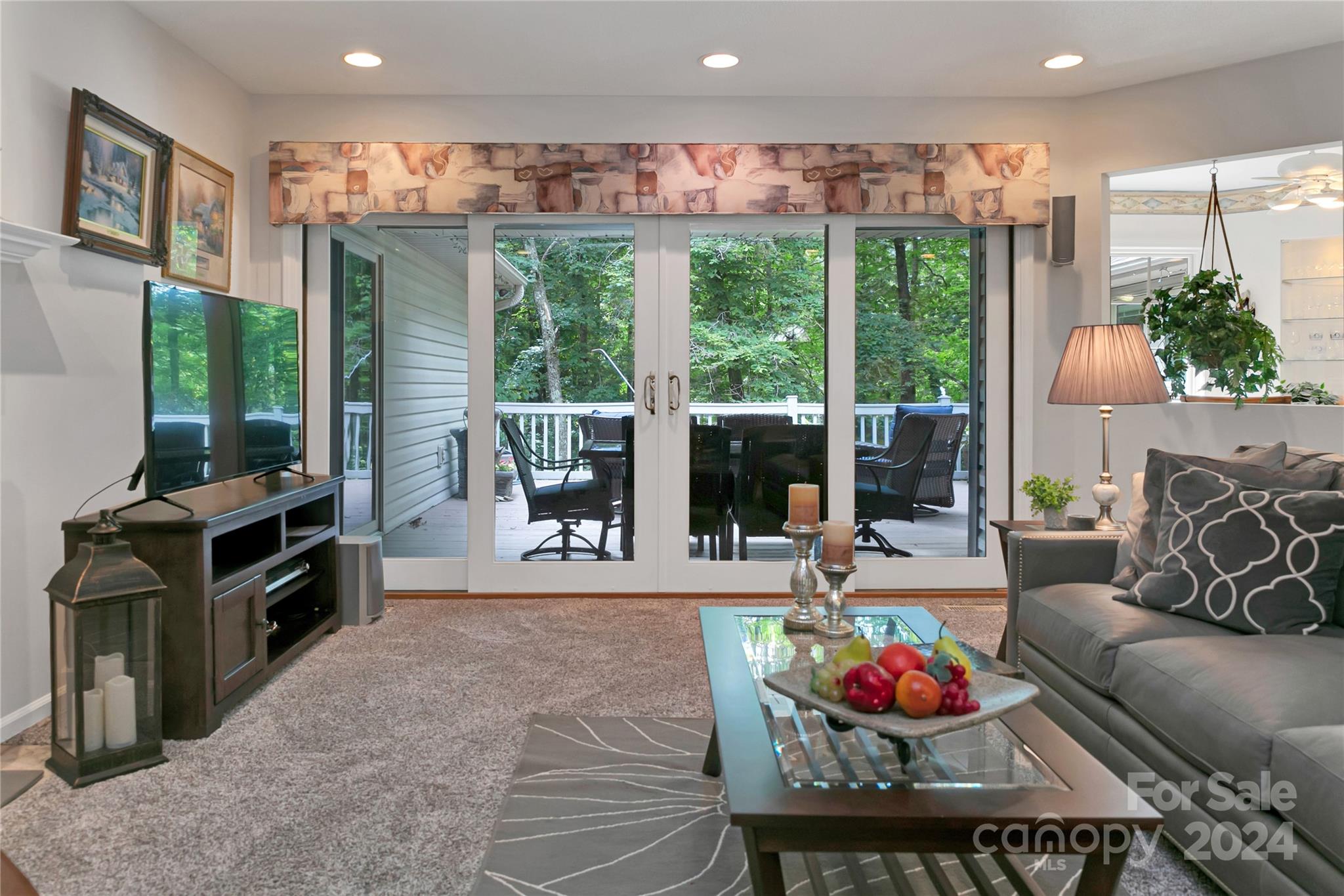 Connestee Falls - Residential