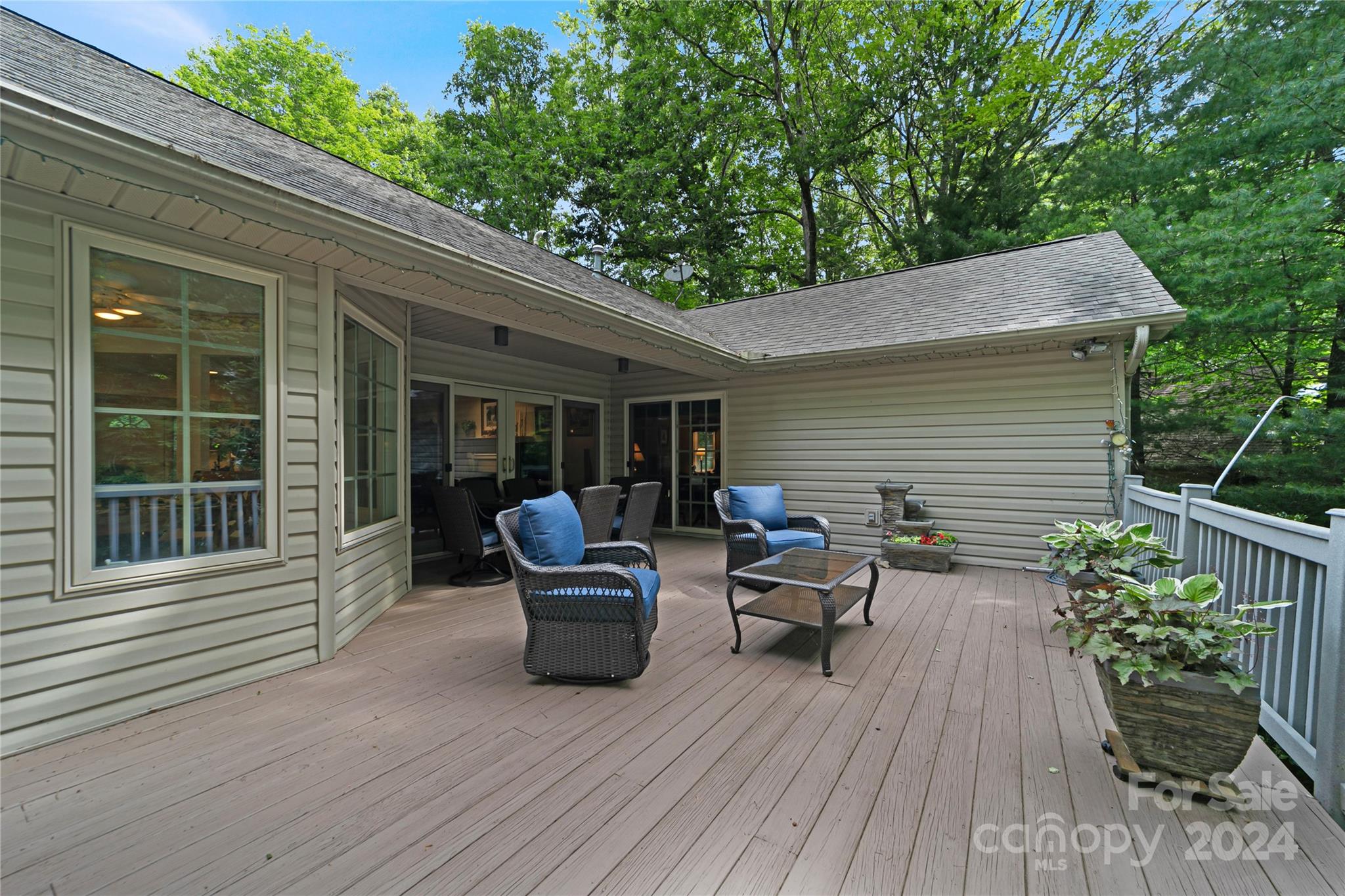 Connestee Falls - Residential