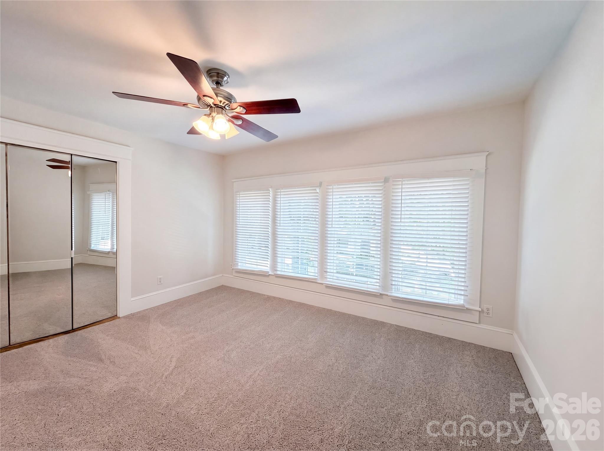329 W Mclelland Avenue