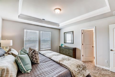 2642 Selbourne Drive Gastonia NC 28052