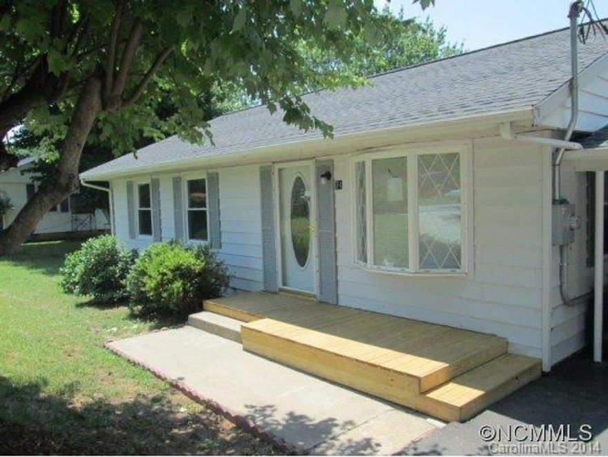 Total rehab.Total rehab including new roof, kitchen and 2nd bathroom added. New doors, lighting and refinished hardwood floors.
