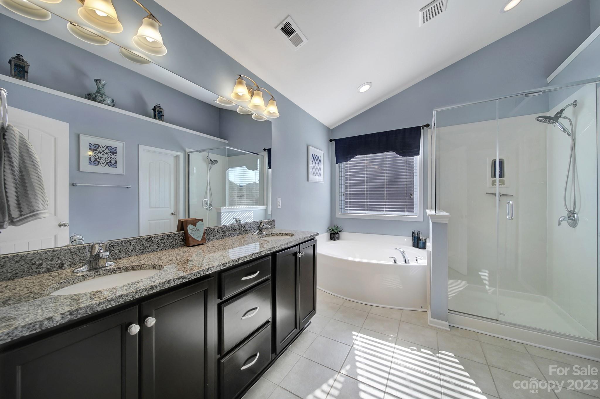 Brandon Oaks - Residential