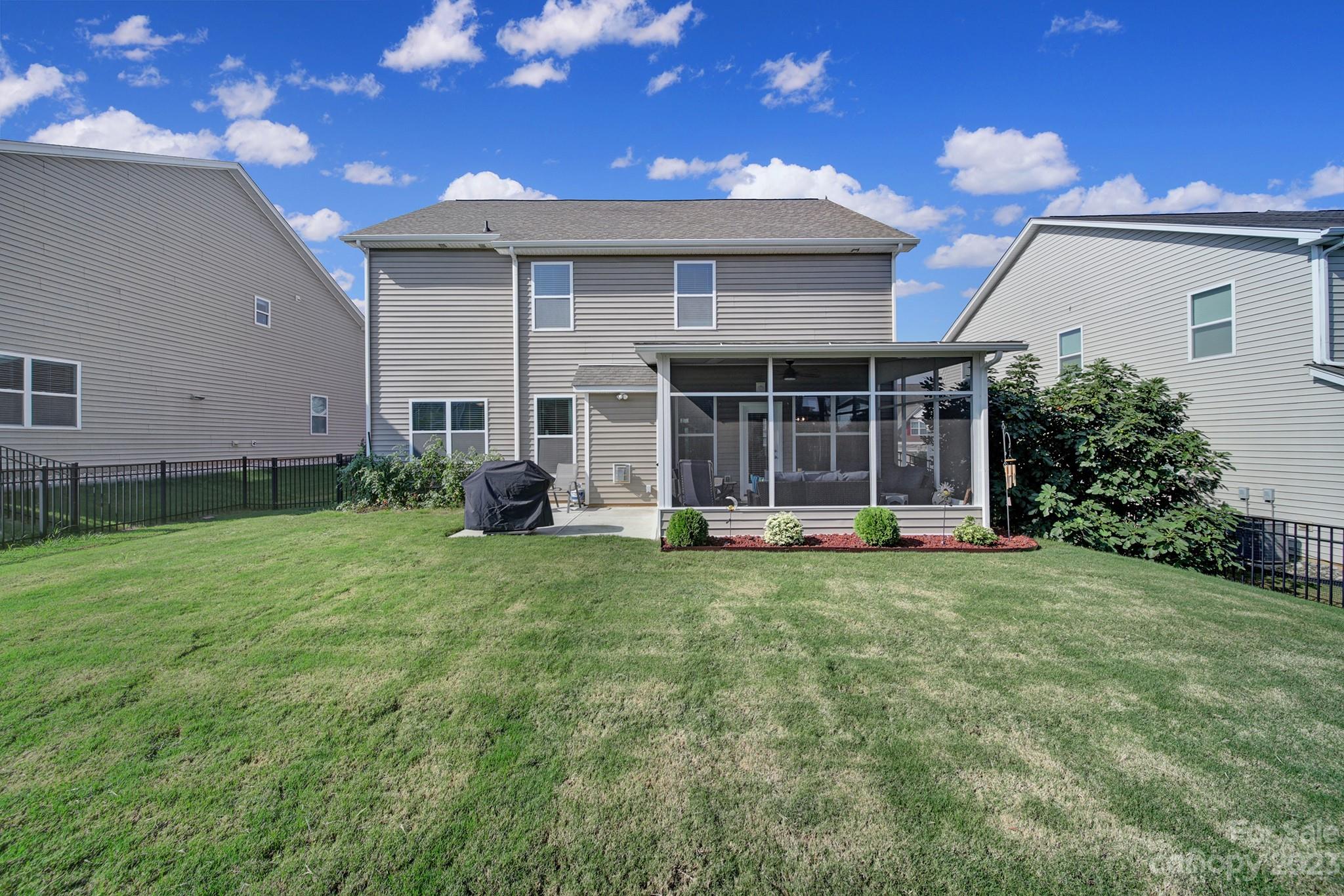 Brandon Oaks - Residential