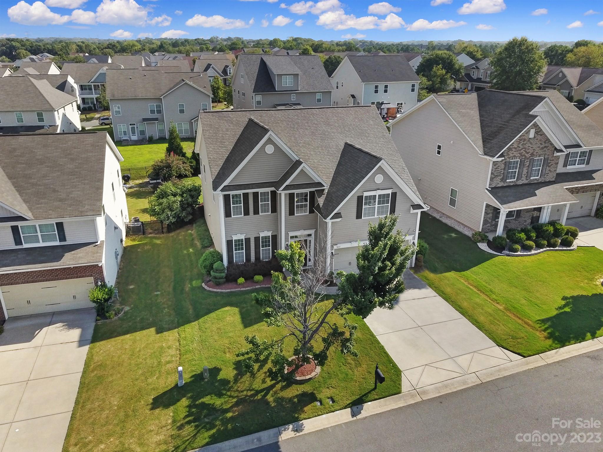 Brandon Oaks - Residential