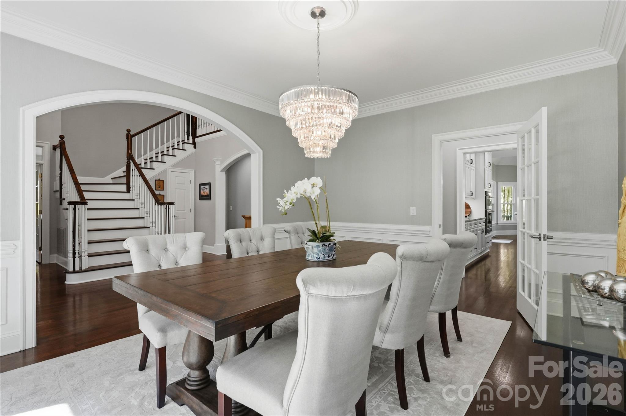 The Peninsula - Residential