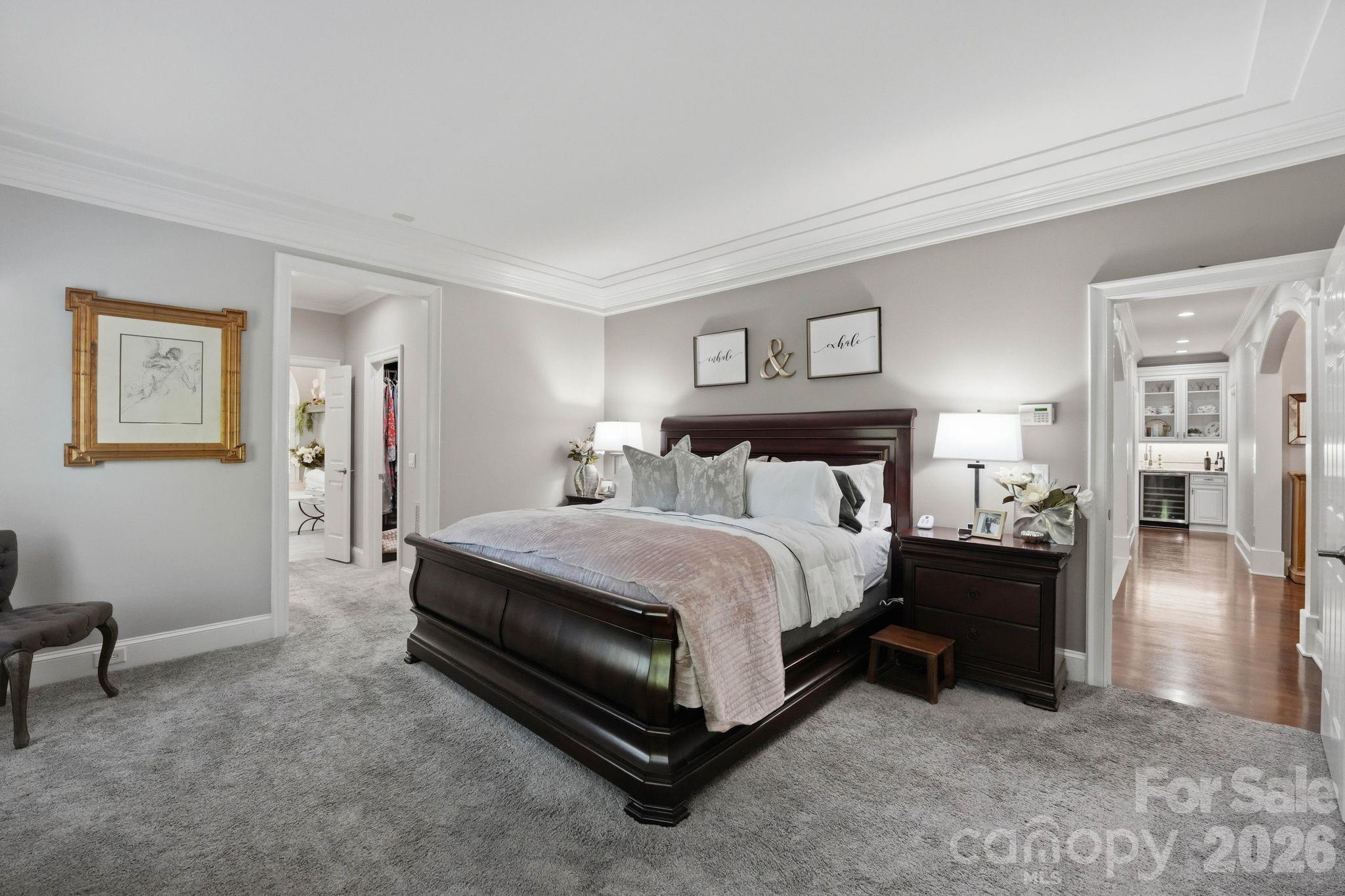 The Peninsula - Residential