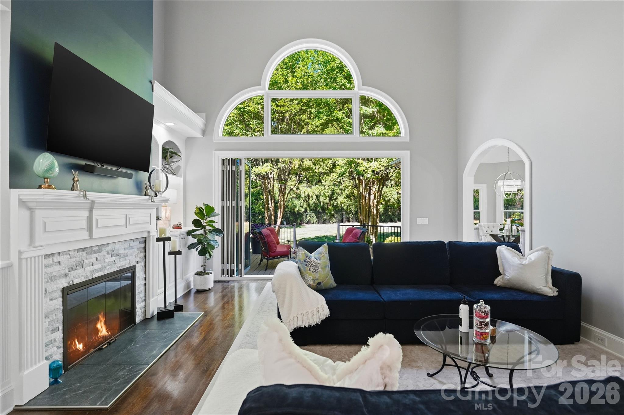 The Peninsula - Residential