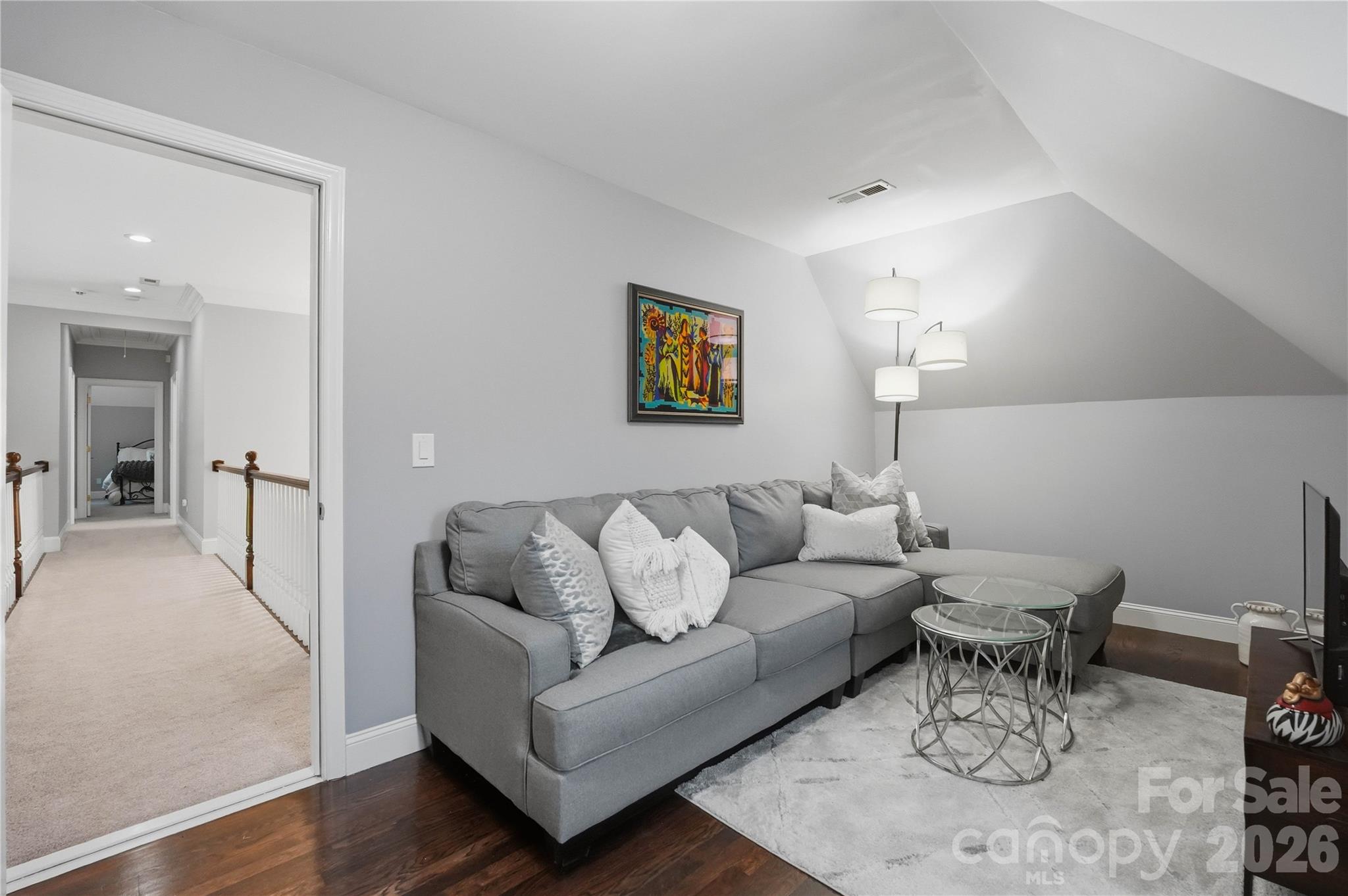 The Peninsula - Residential