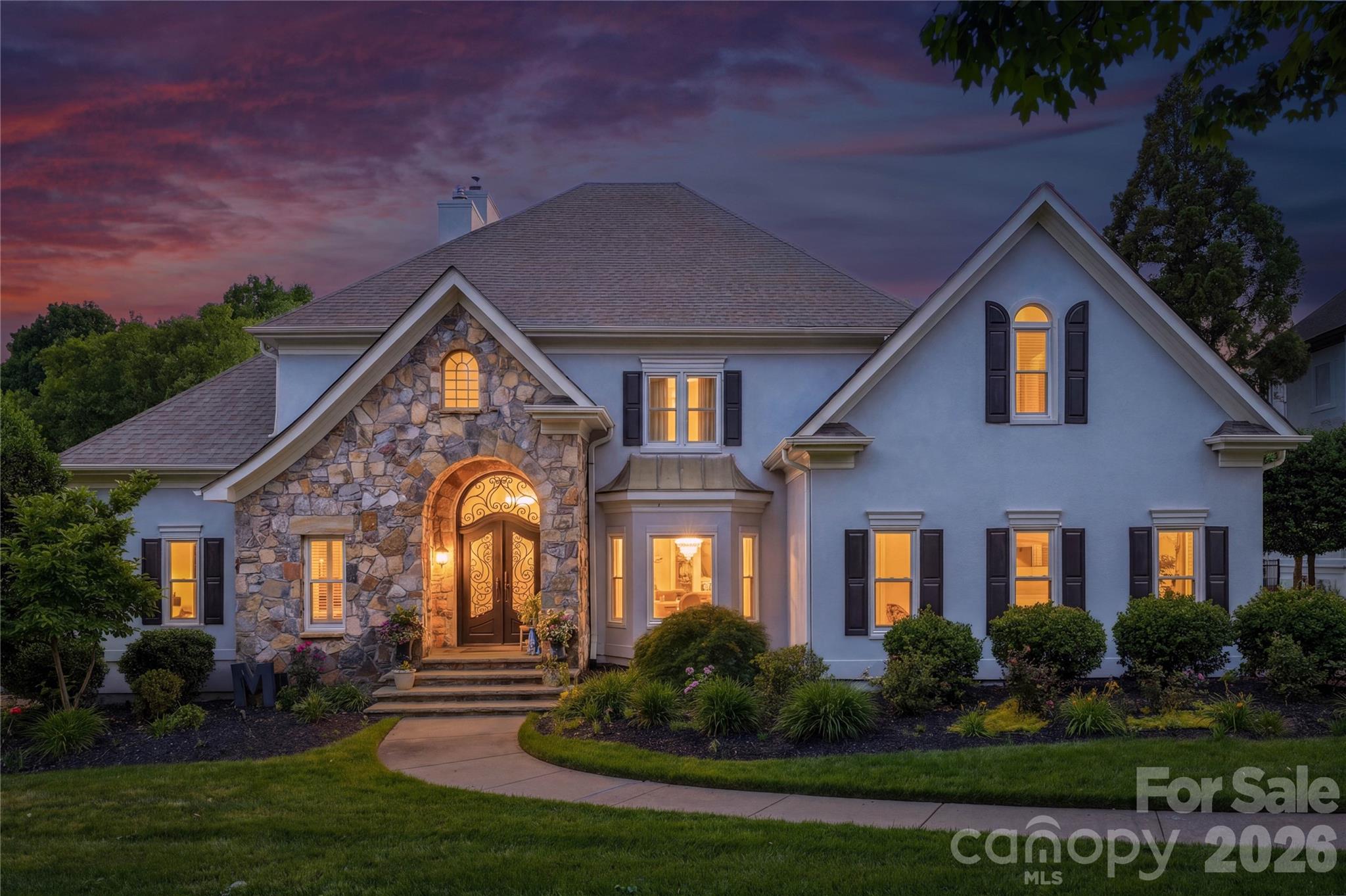 The Peninsula - Residential