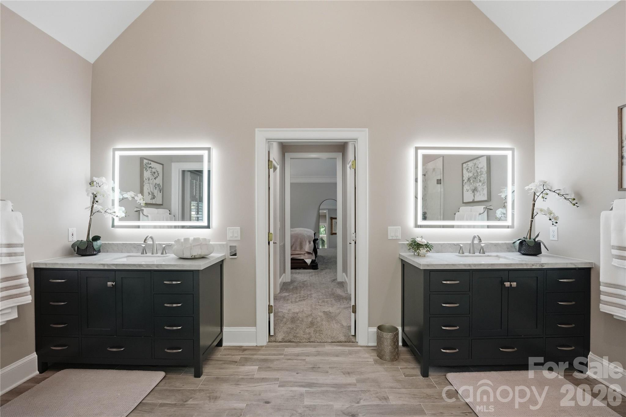 The Peninsula - Residential