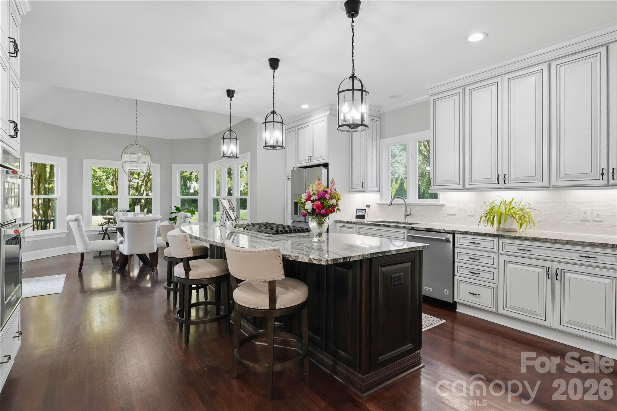 The Peninsula - Residential