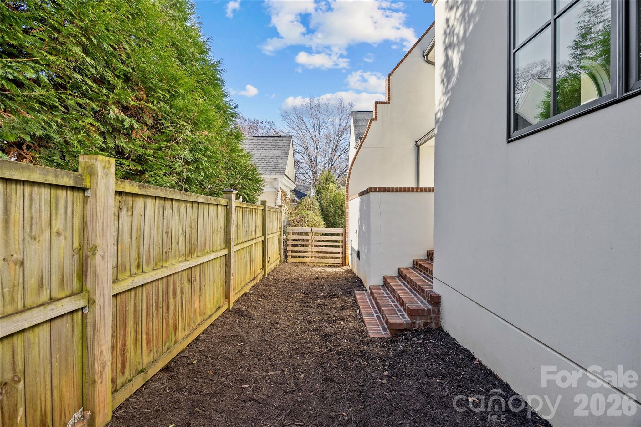 Myers Park - Residential