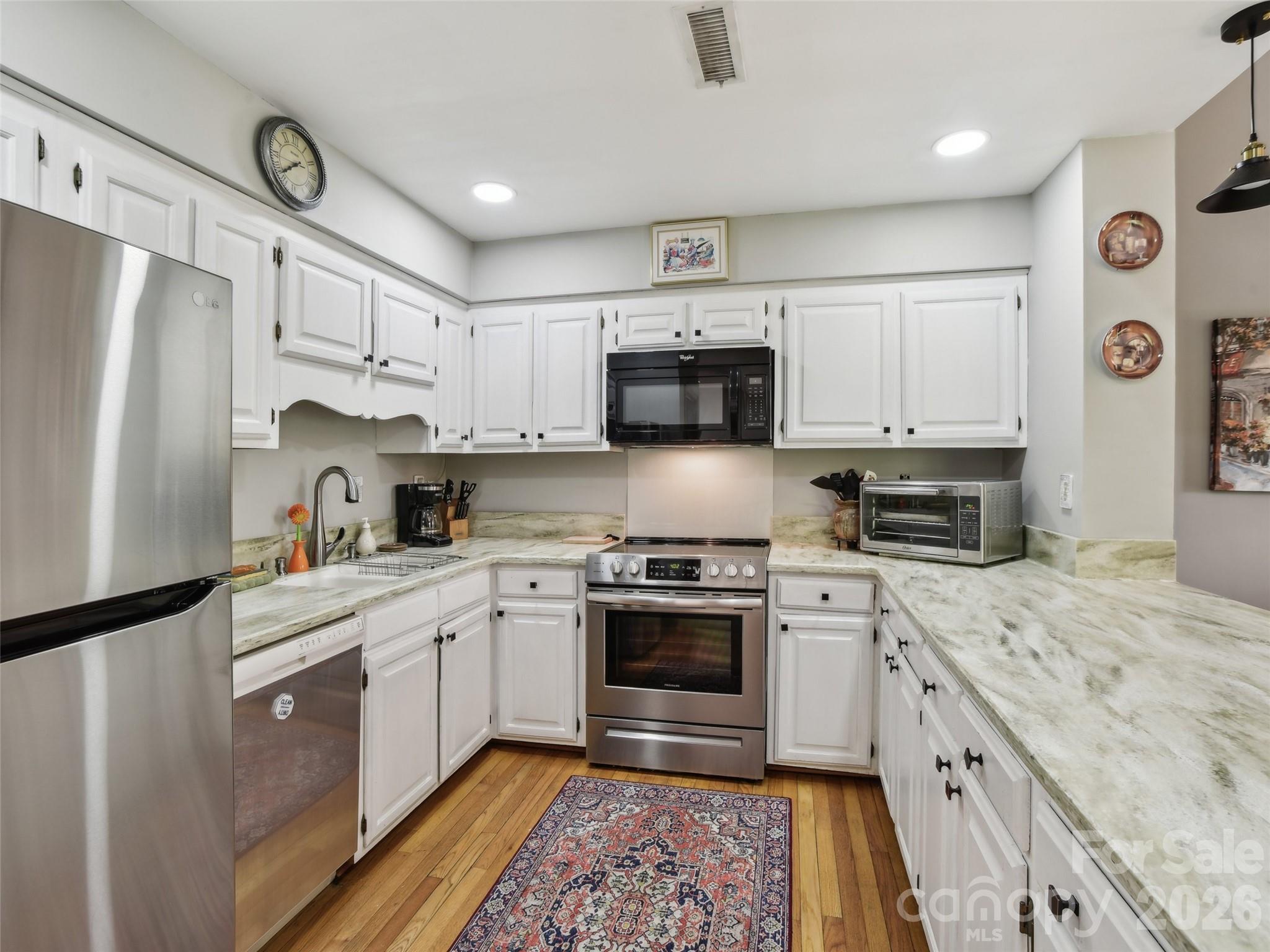 Rumbling Bald on Lake Lure - Residential