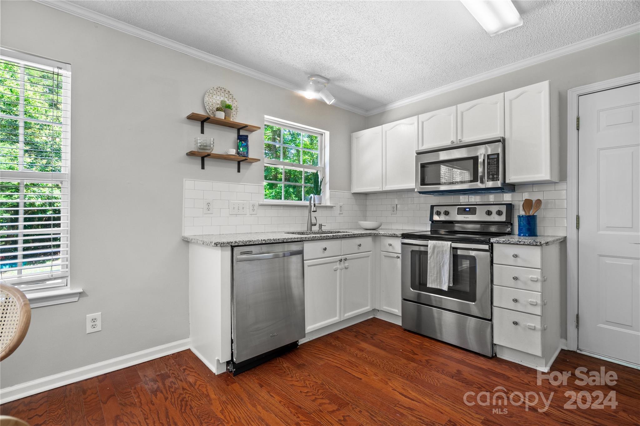 Hollythorn - Residential