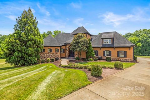 270 Sandhills Court Mooresville NC 28115
