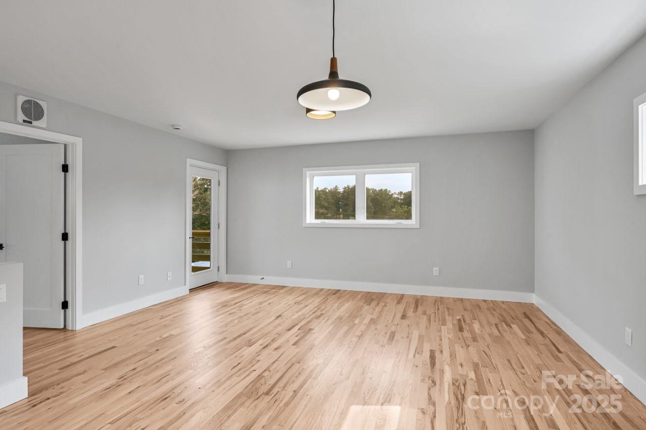 312 Emma Road