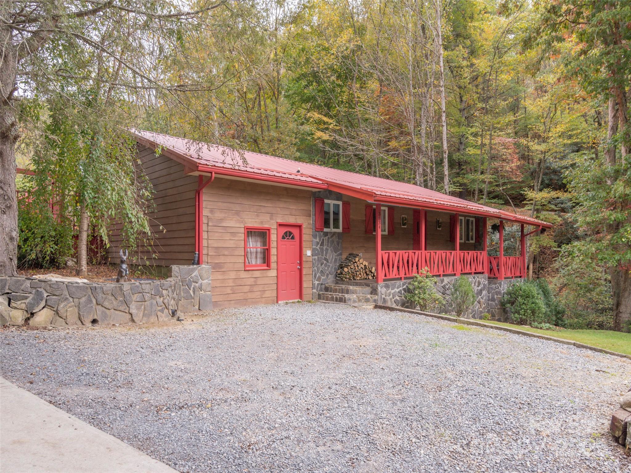 3834 Panther Creek Road
