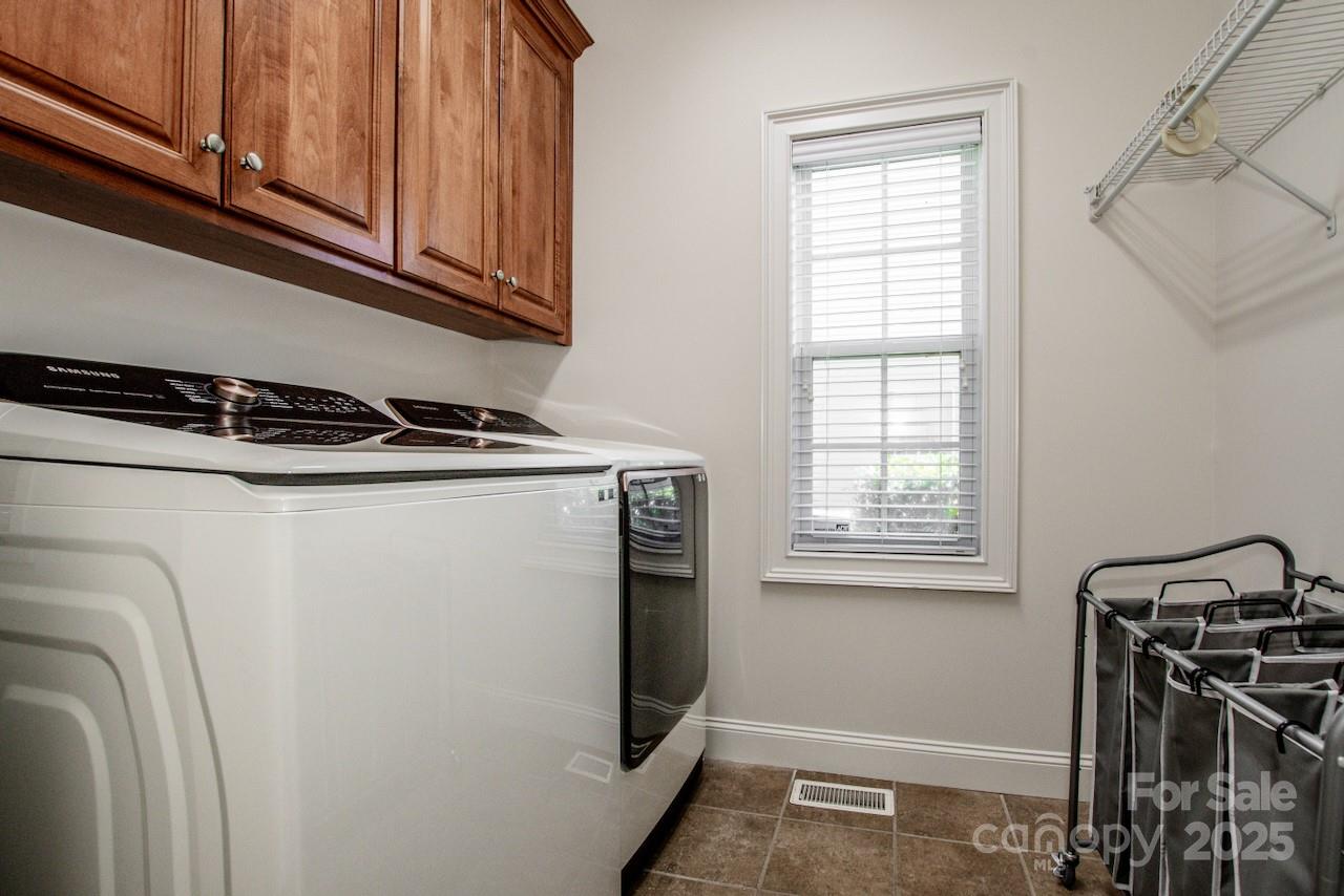 Maple Leaf - Residential