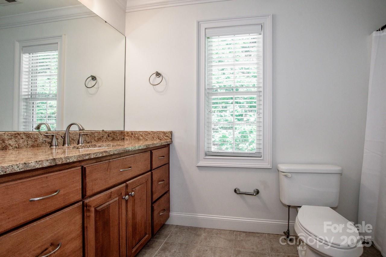 Maple Leaf - Residential