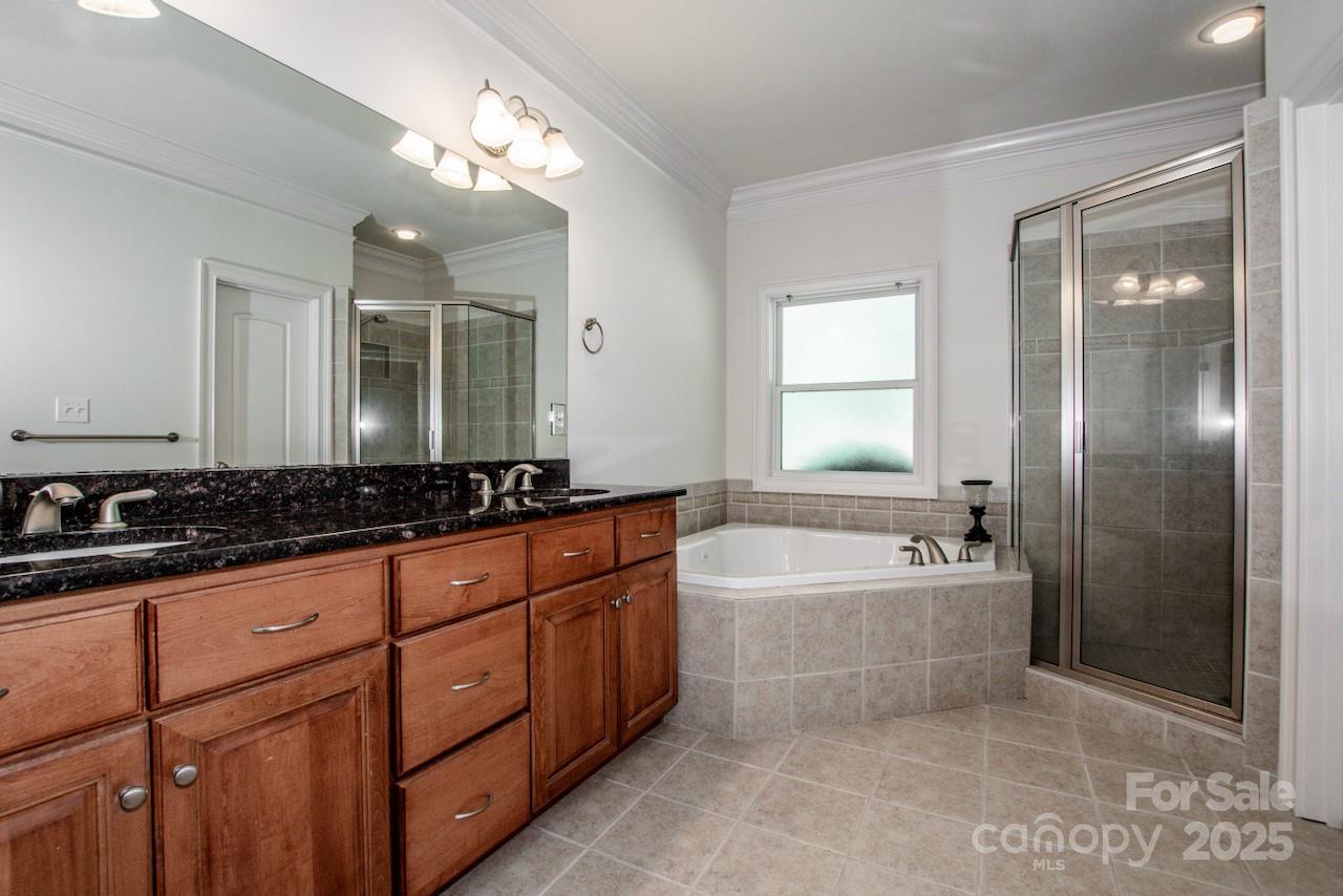 Maple Leaf - Residential