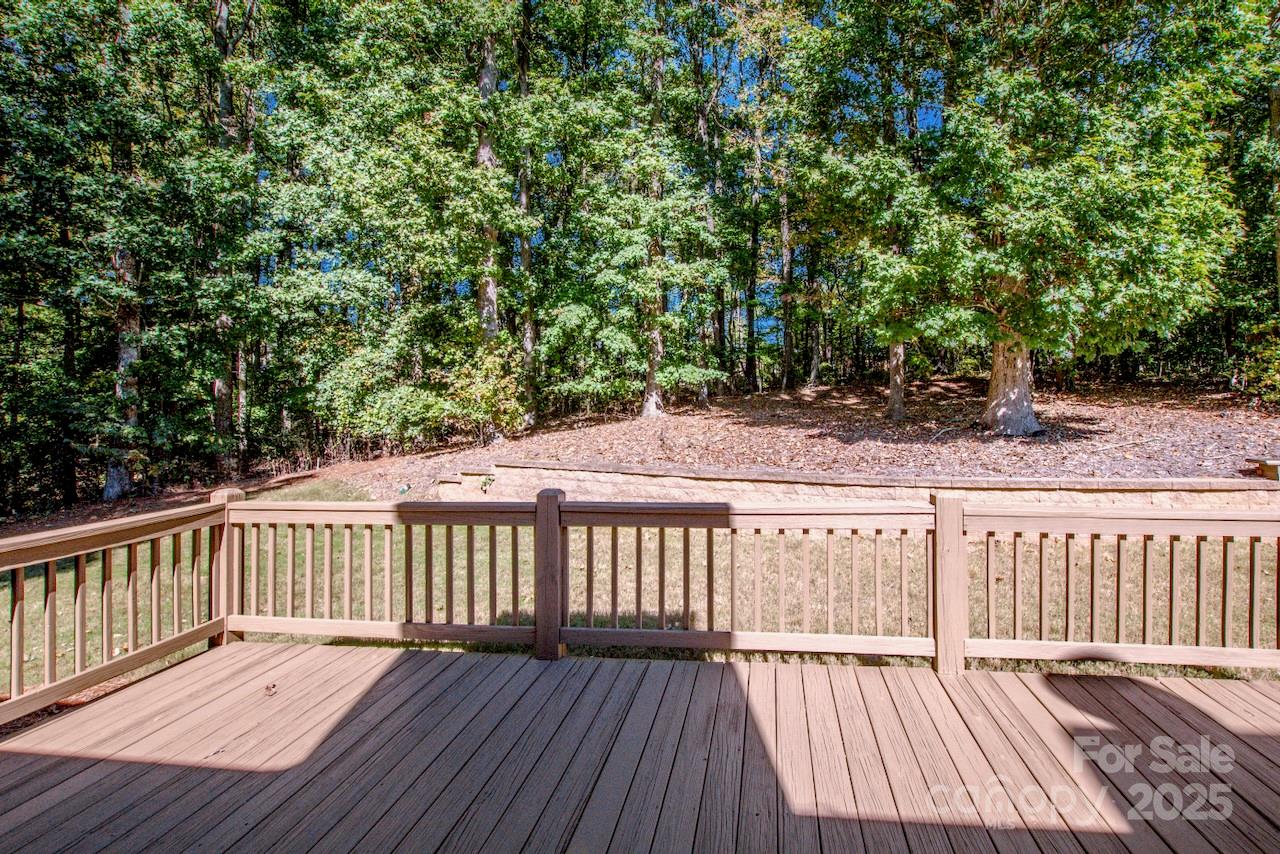 Maple Leaf - Residential