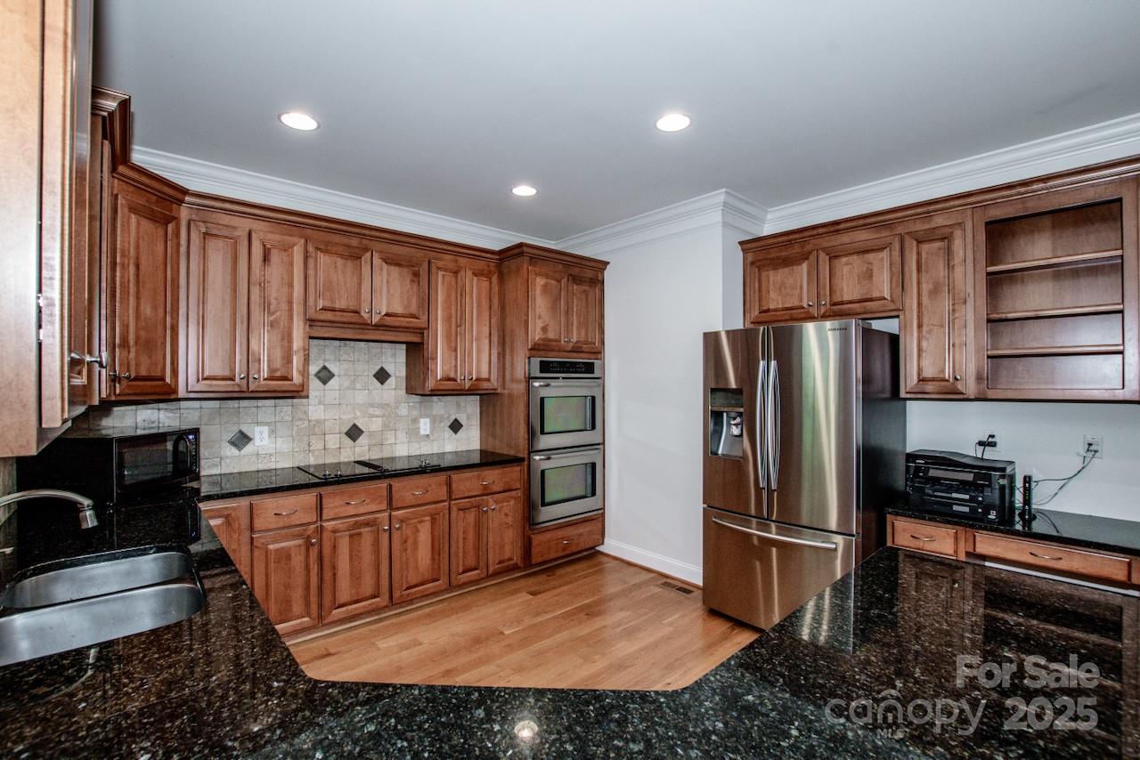 Maple Leaf - Residential