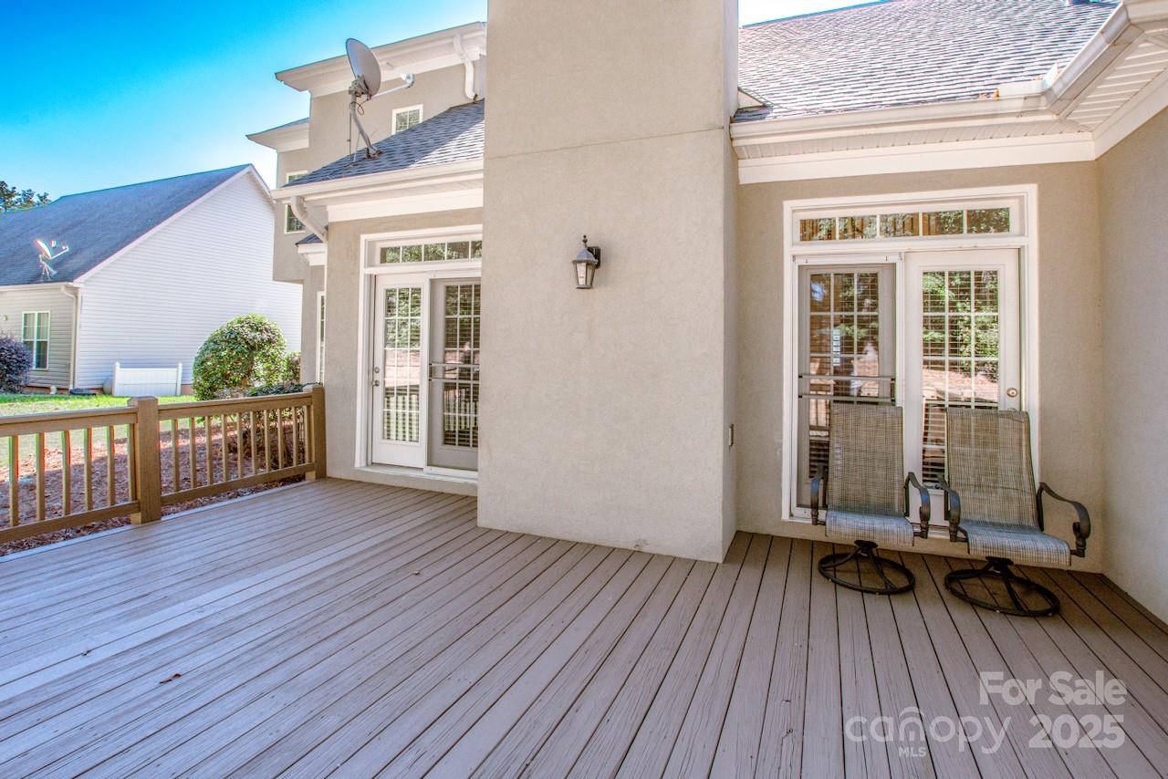 Maple Leaf - Residential