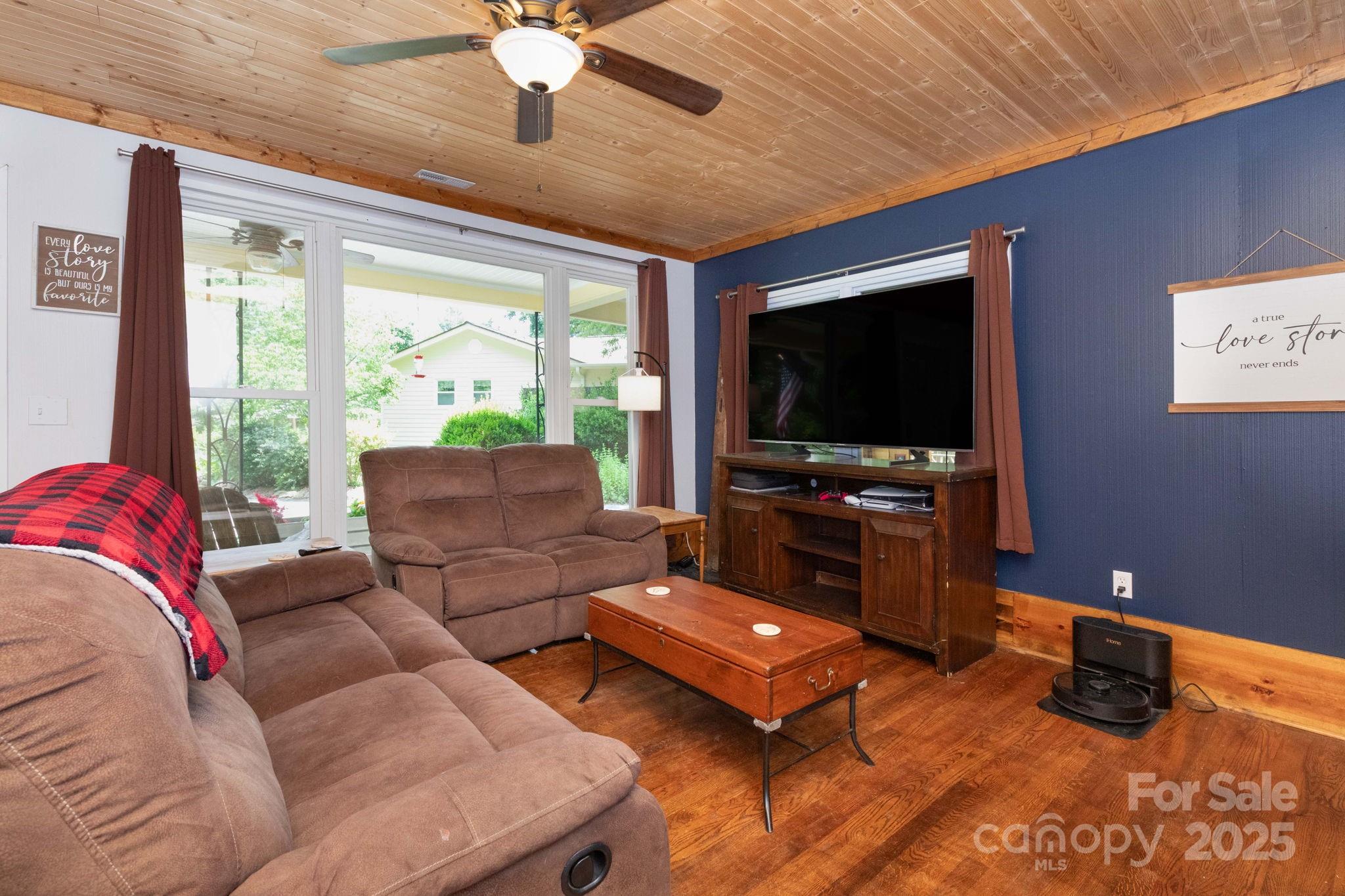 229 Ewart Drive