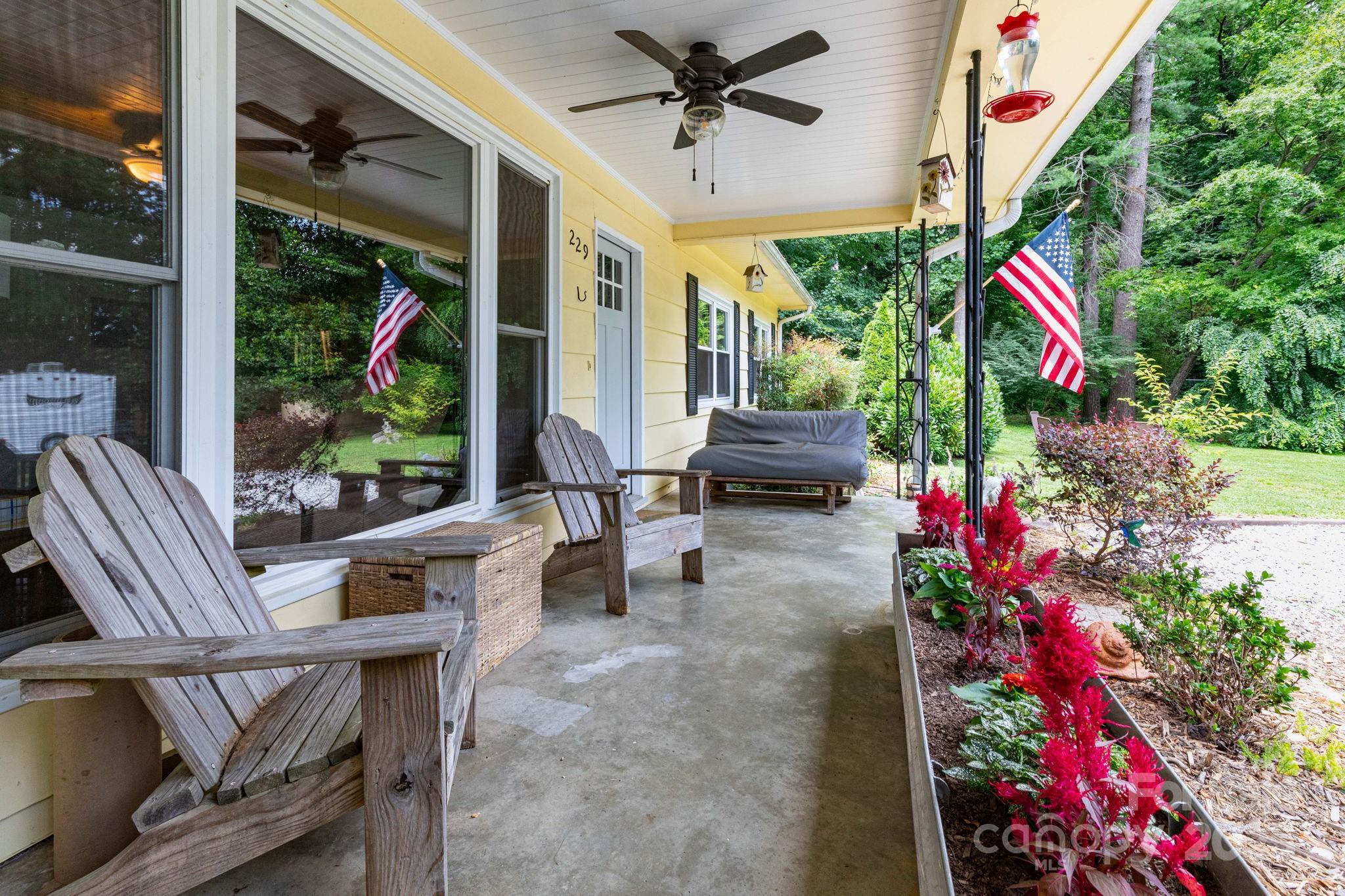 229 Ewart Drive