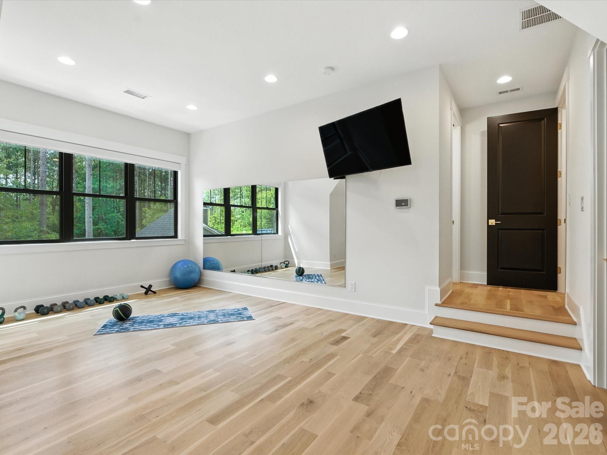 Riverchase Estates - Residential