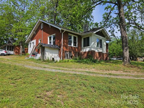 621 Benton Street Monroe NC 28110