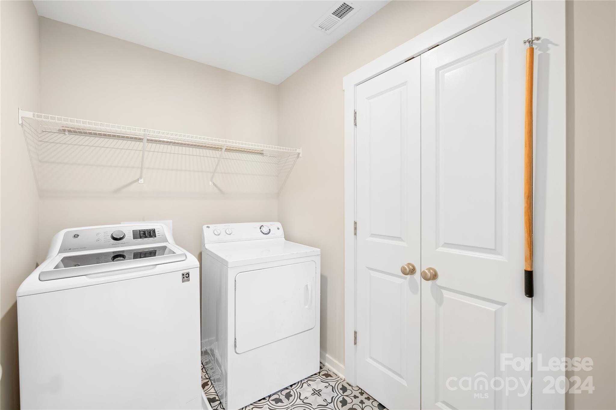 Pineville - Residential Lease