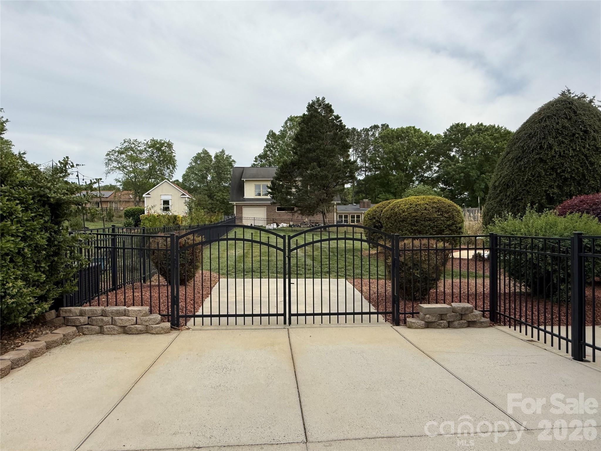 Stallings Glen - Residential