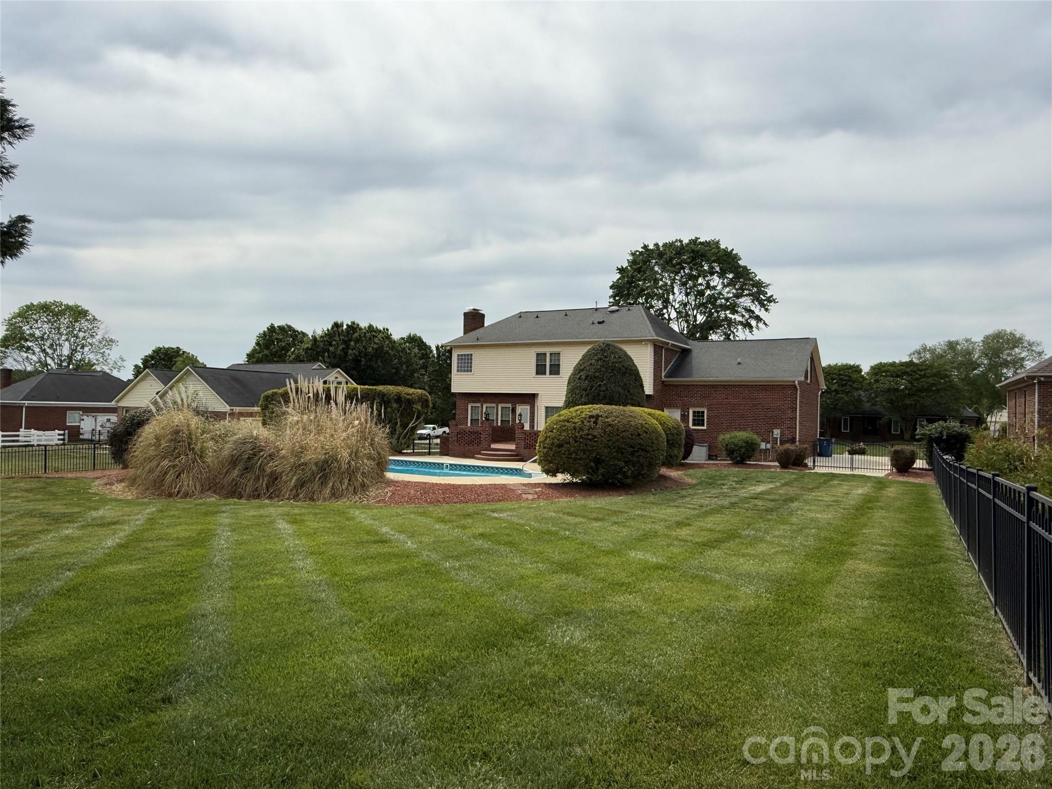 Stallings Glen - Residential