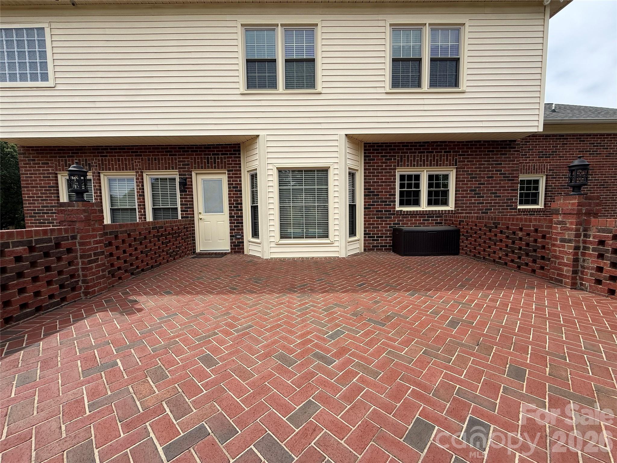 Stallings Glen - Residential
