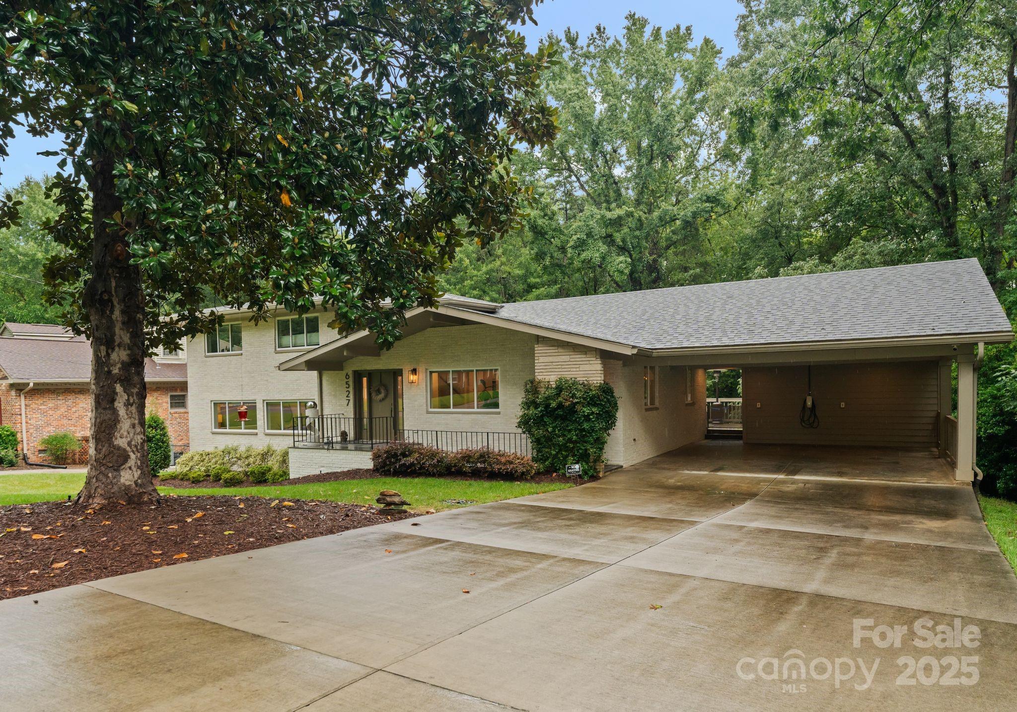 6527 Burlwood Road