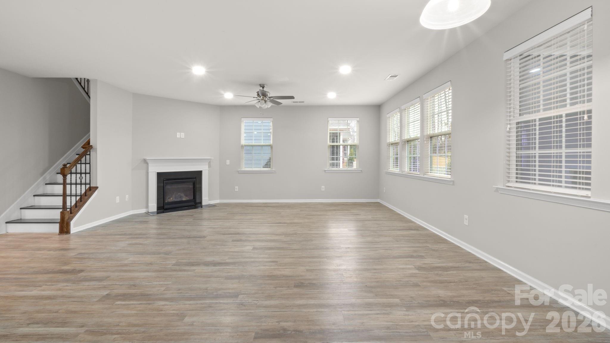 the retreat at Rayfield - Residential