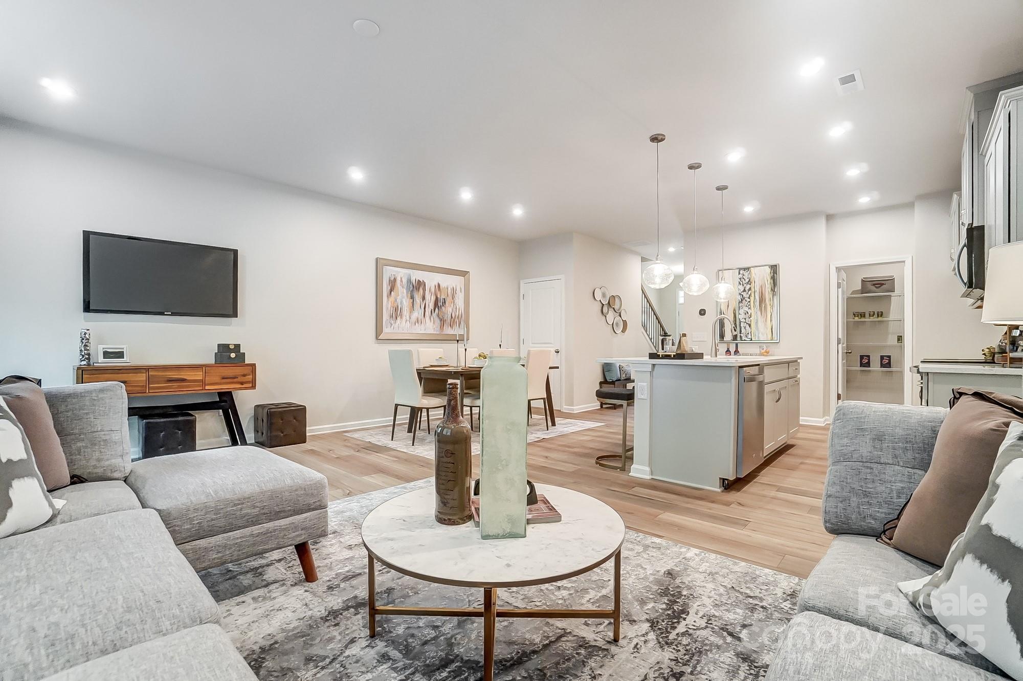 Arbor Chase - Residential