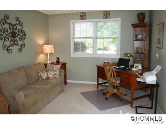 Mills River Village - Residential