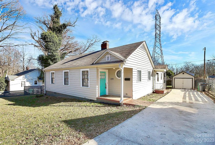 Beautiful home just minutes from Uptown, I-77 and I-85. Home has hardwoods throughout with beautiful updated bath, gas burning fireplace in living room, large updated kitchen featuring ample storage and stainless steels appliance. Back yard is fully fenced with cozy deck and nice storage unit.Plus approx. 400 sqft of attic storage! No Pets