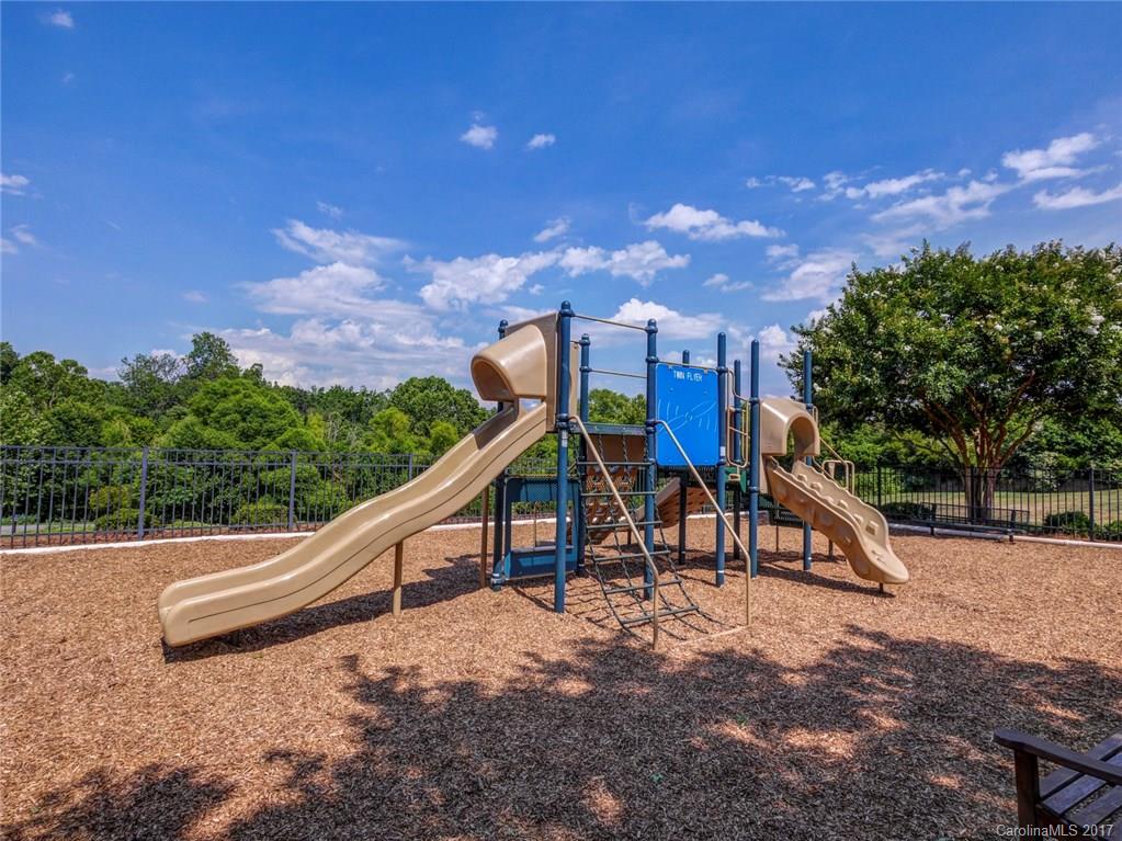 Birkdale Village - Residential