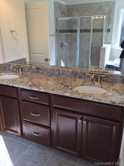 Waterford Glen - Residential