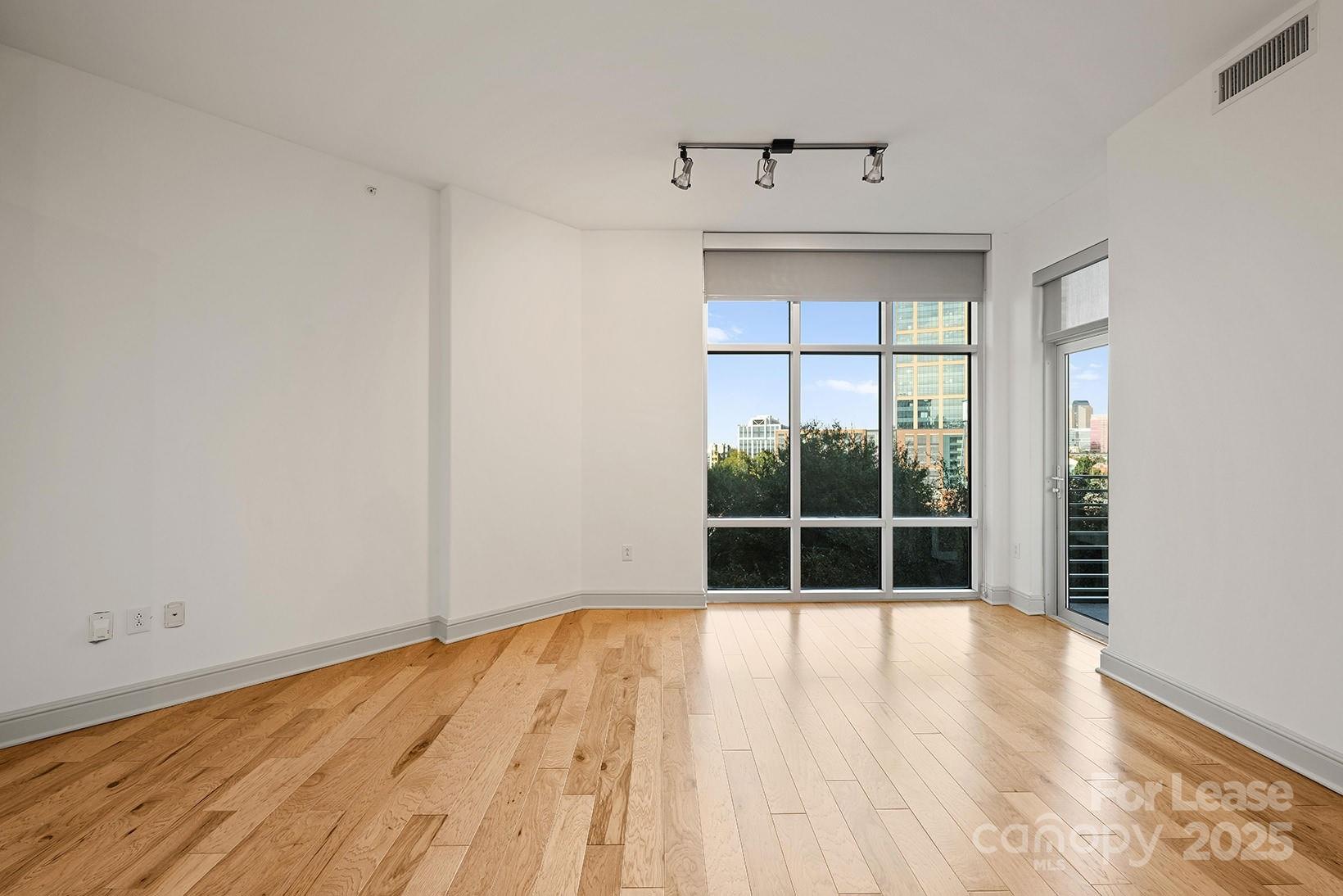 South End - Residential Lease