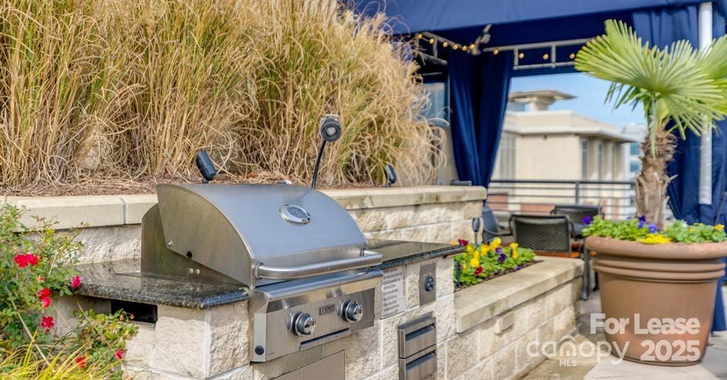 125 W Tremont Avenue A1B