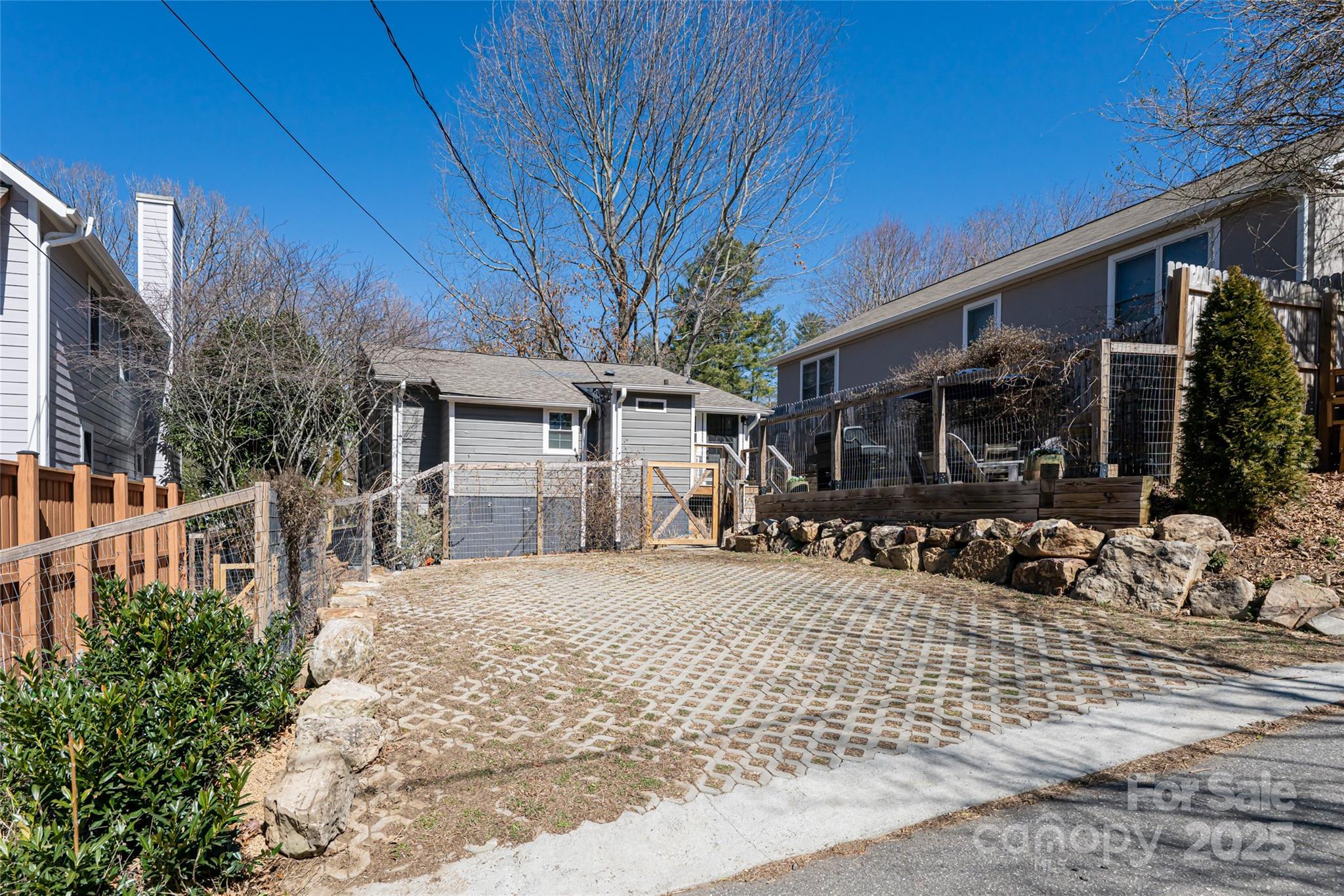 Montford - Residential