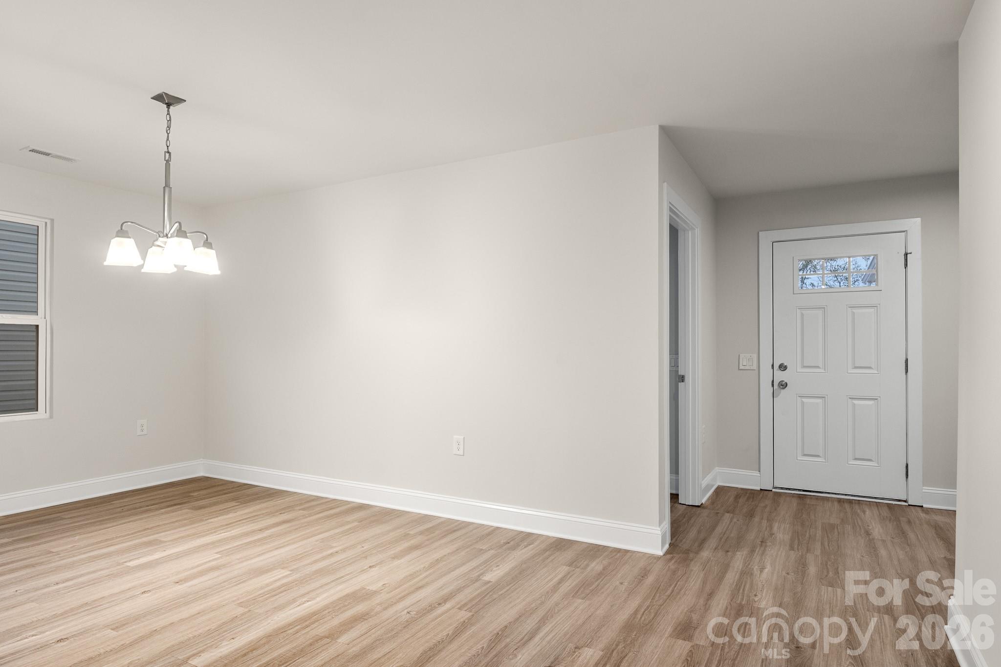 4238 Mackinnon Drive